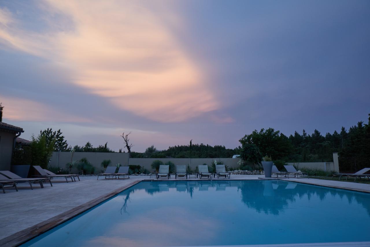 Le Pre De L'Aube Bed and Breakfast Montjoyer Eksteriør billede